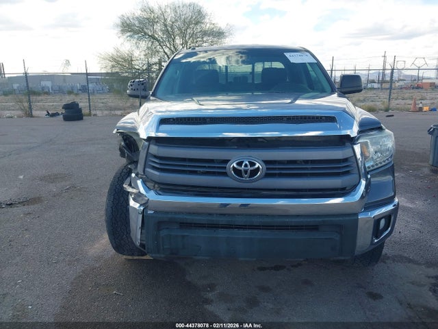 Toyota Tundra Sr5 5.7l V8
