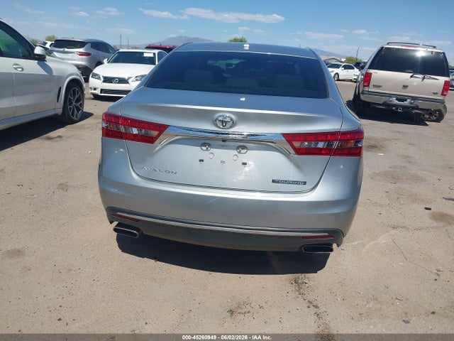 Toyota Avalon Touring