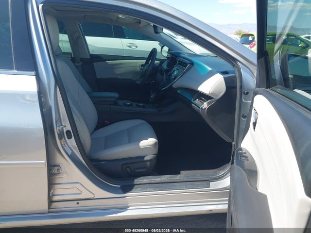 Toyota Avalon Touring