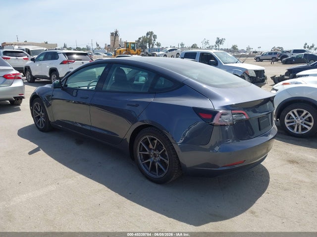Tesla Model 3 Standard Range Plus Rear-wheel Drive