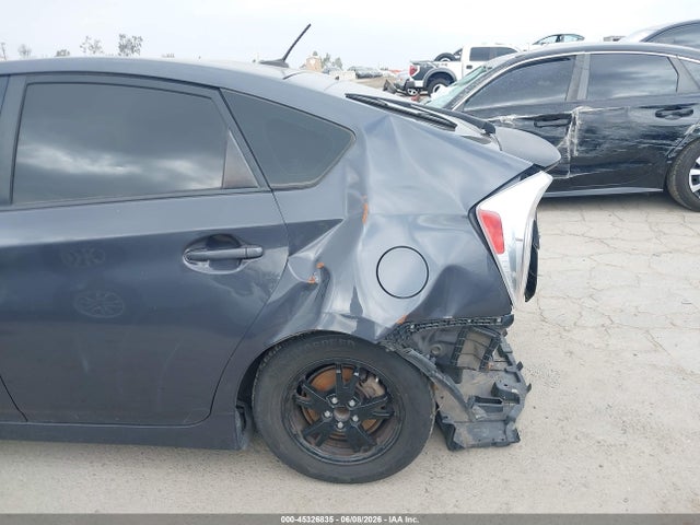 Toyota Prius Three