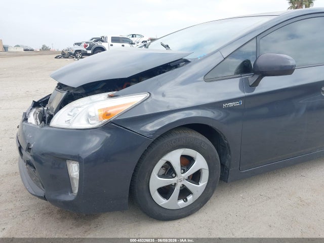 Toyota Prius Three