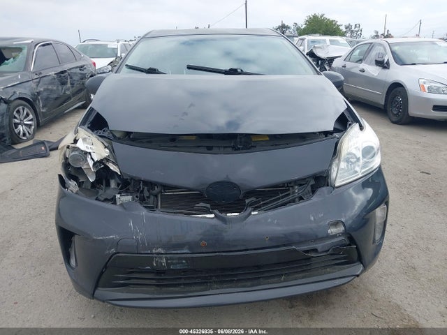 Toyota Prius Three