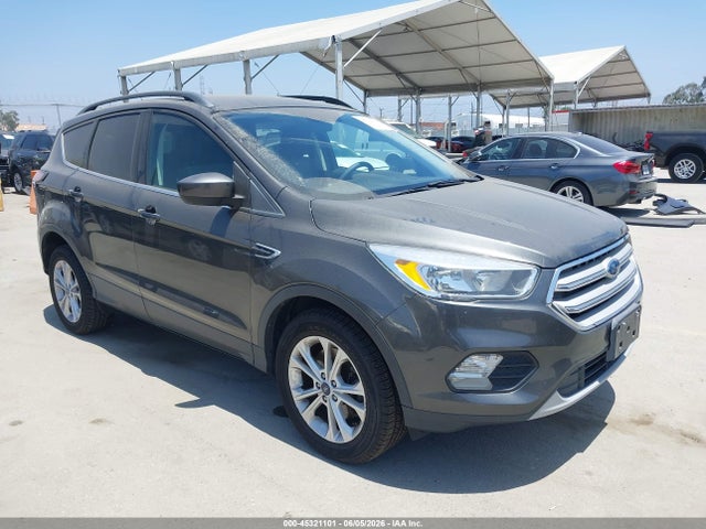 Salvage Ford Escape Image