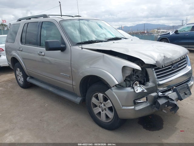Salvage Ford Explorer Image