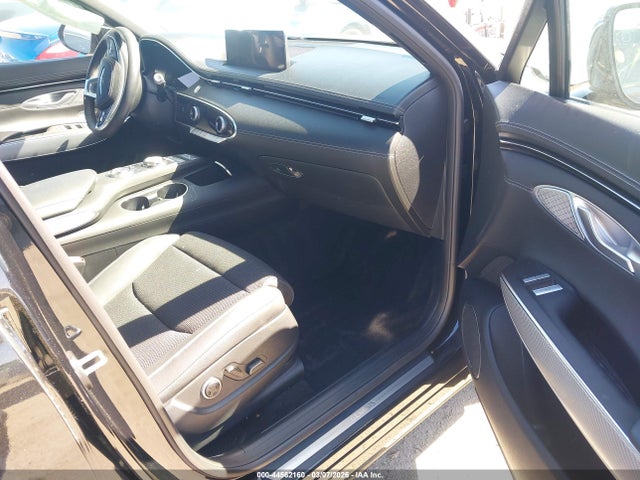 Genesis GV70 2.5t Awd