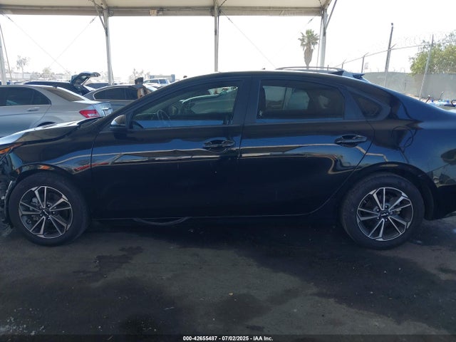 Kia Forte Lxs