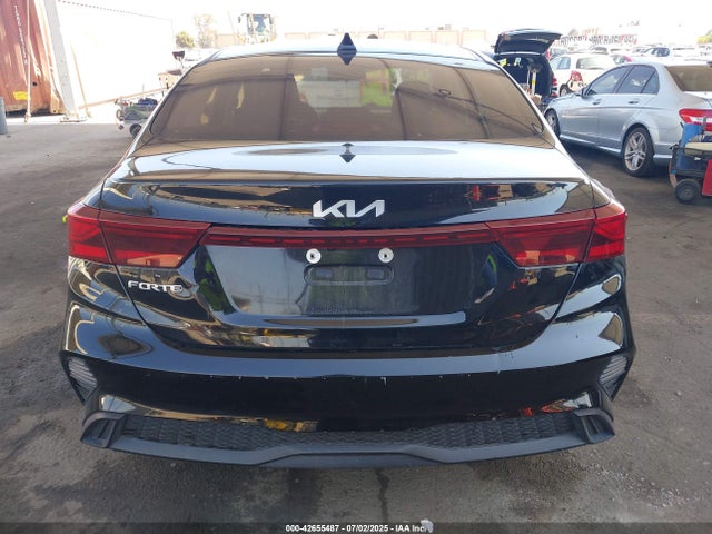 Kia Forte Lxs