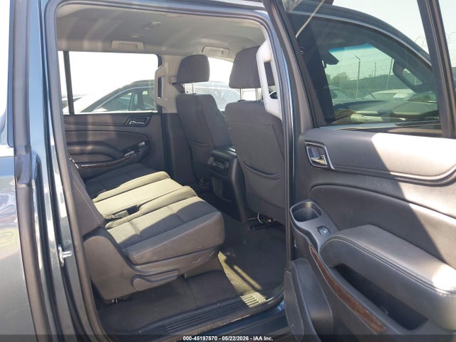 Chevrolet Suburban 2wd Ls