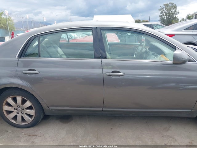 Toyota Avalon Xls