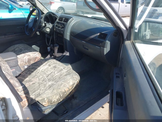 Nissan Frontier Xe-v6
