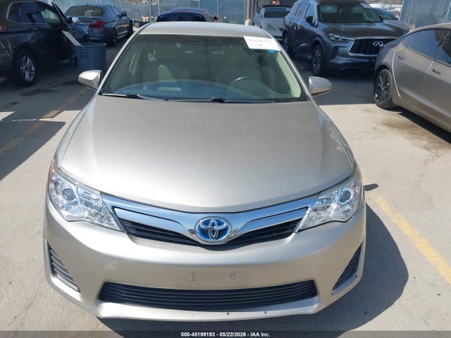 Toyota Camry Le