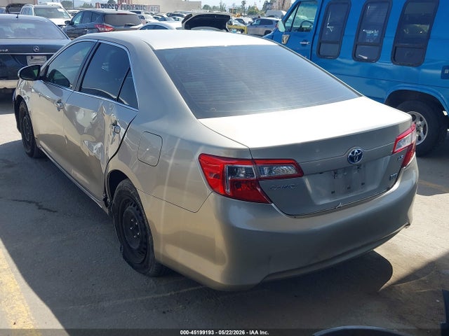 Toyota Camry Le