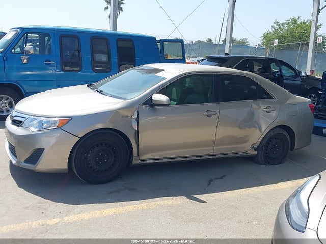 Toyota Camry Le