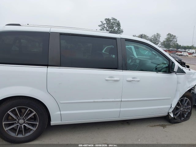 Dodge Grand Caravan Sxt