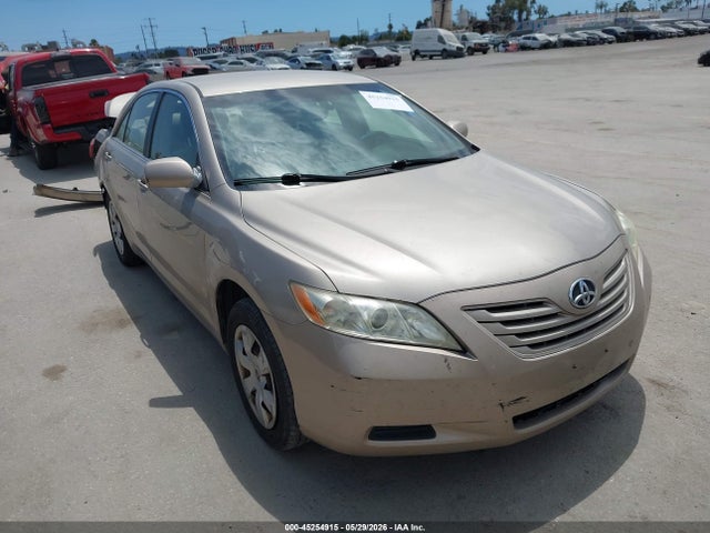 Salvage Toyota Camry Image