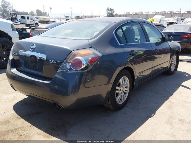 Nissan Altima 2.5 S