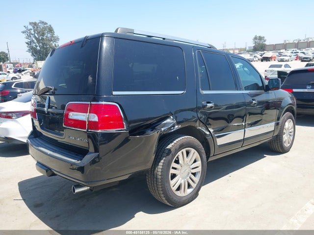 Lincoln Navigator