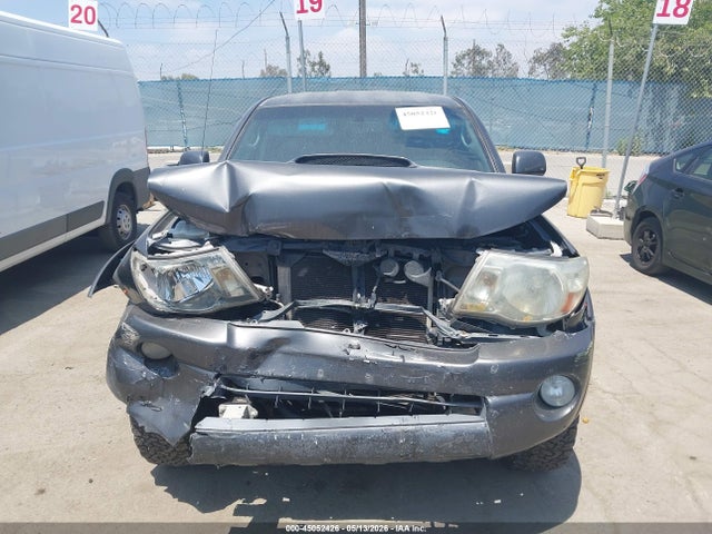 Toyota Tacoma Prerunner V6