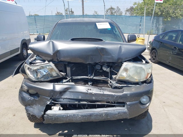 Toyota Tacoma Prerunner V6
