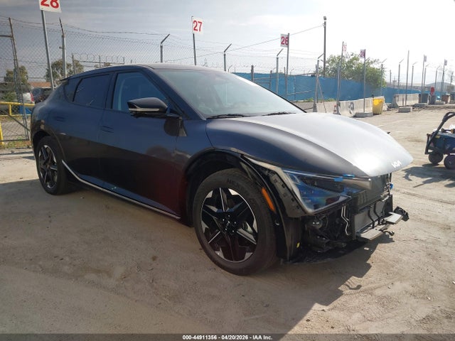 Salvage Kia EV6 Image