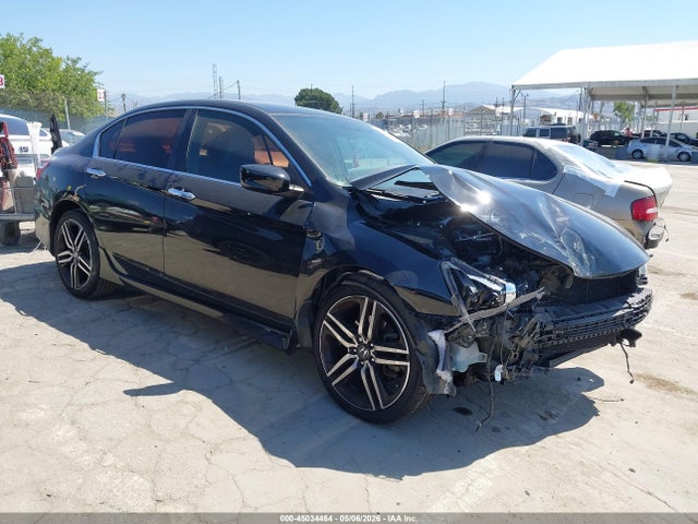 Salvage Honda Accord Image