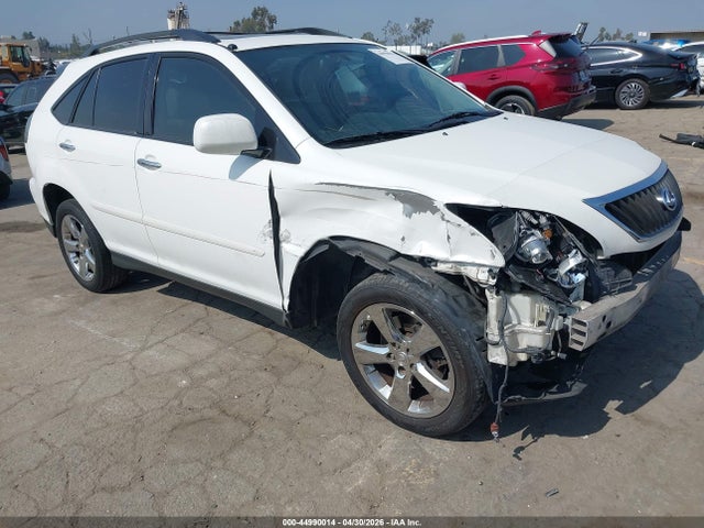 Salvage Lexus RX Image