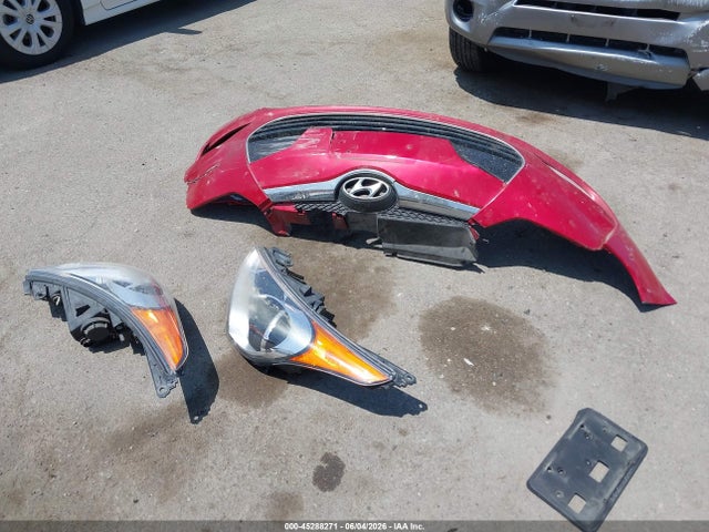 Hyundai VELOSTER Value Edition
