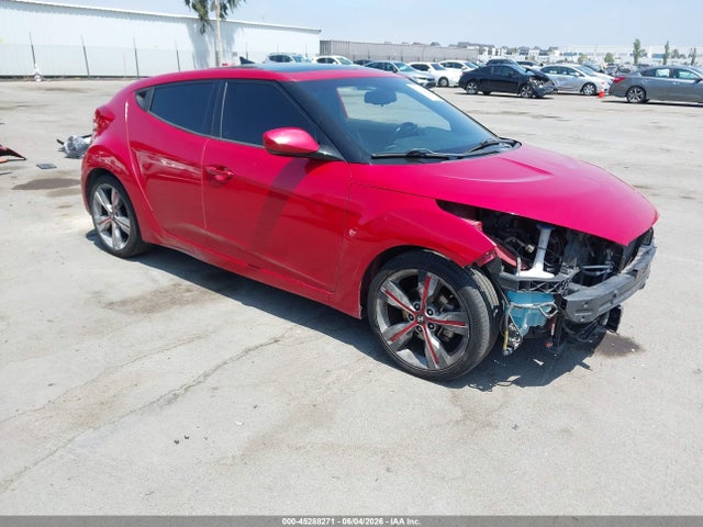 Salvage Hyundai VELOSTER Image