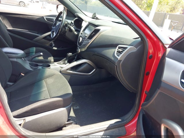 Hyundai VELOSTER Value Edition