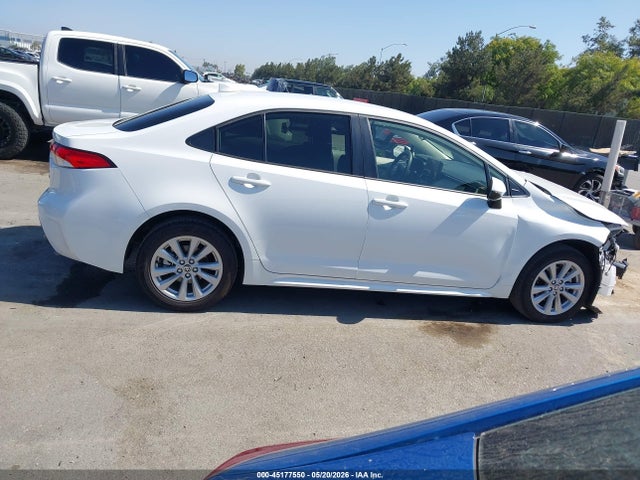 Toyota Corolla Hybrid Le