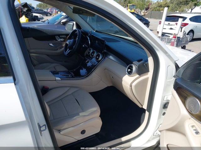 Mercedes-Benz GLC Suv