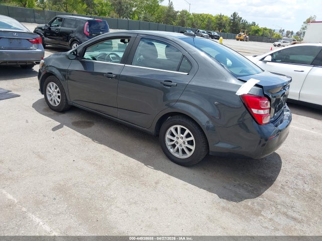 Chevrolet Sonic Lt Auto