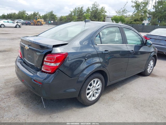 Chevrolet Sonic Lt Auto