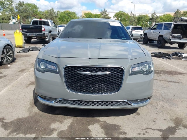 Chrysler 300 300s