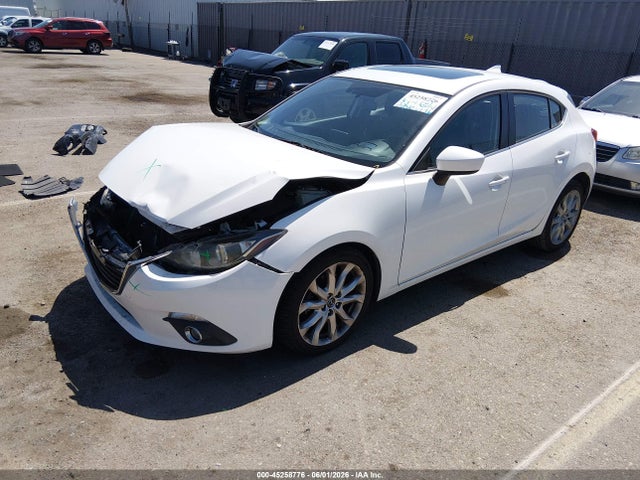 Mazda Mazda3 S Touring