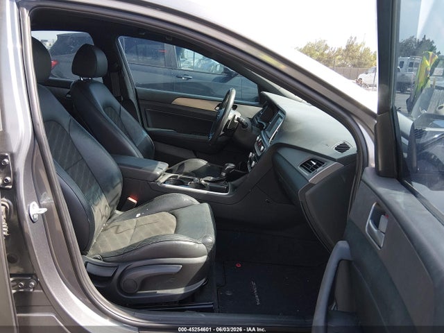 Hyundai SONATA Sport