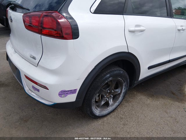 Kia Niro Lx