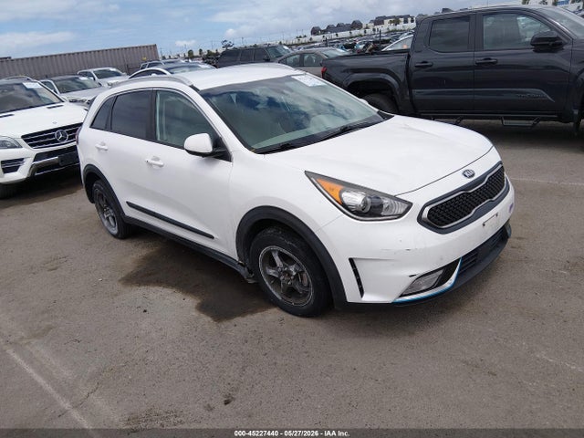 Salvage Kia Niro Image