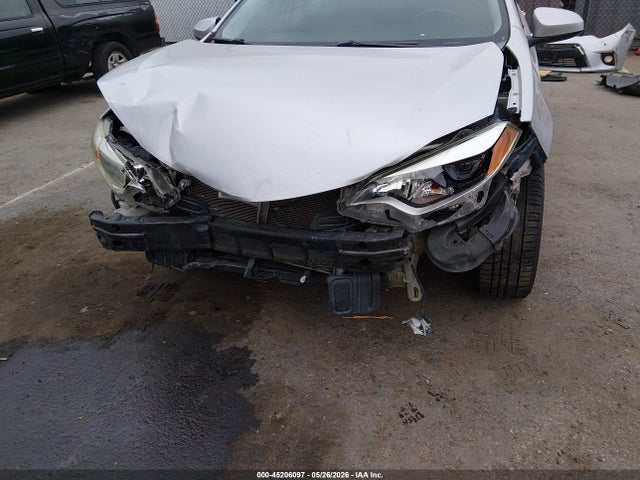 Toyota Corolla Le Plus