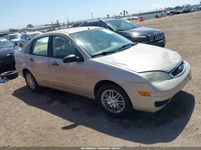 Salvage Ford Focus Image
