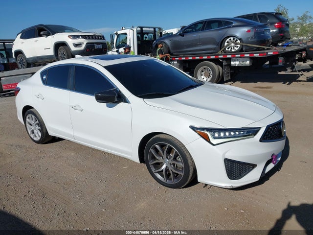Salvage Acura ILX Image