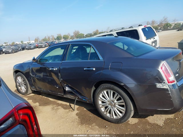 Chrysler 300c Awd