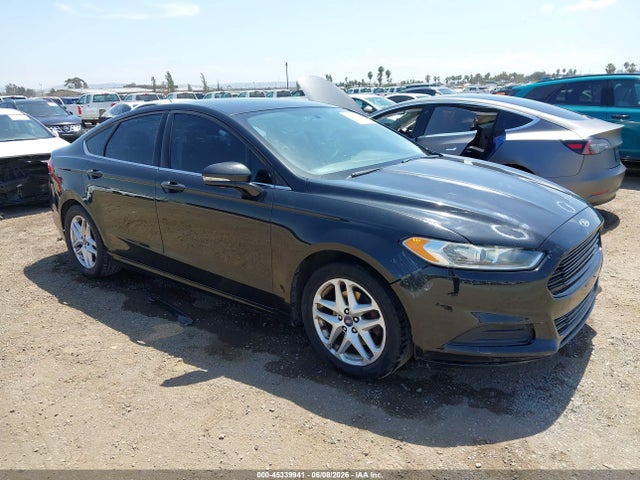 Salvage Ford Fusion Image