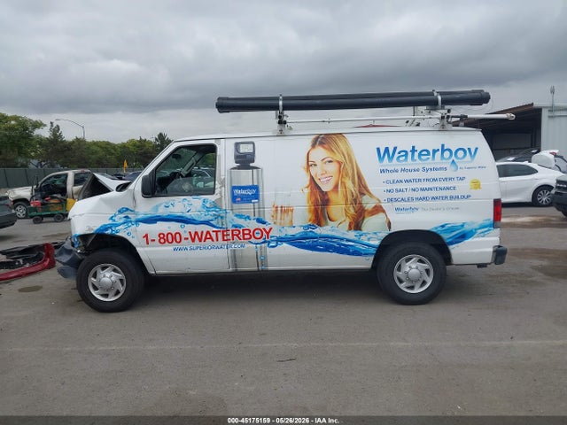Ford E-150 Commercial
