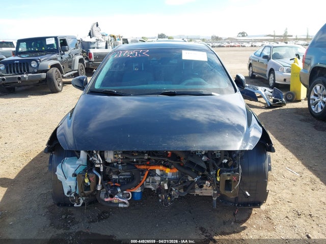 Hyundai Ioniq Blue