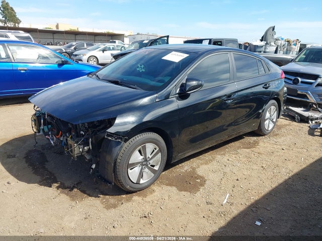 Hyundai Ioniq Blue