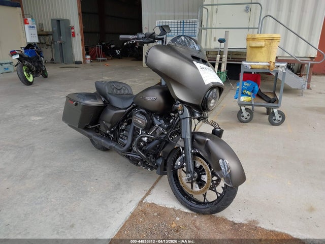 Salvage Harley-Davidson Flhxs Image