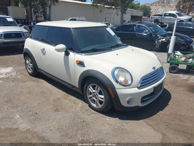 Salvage MINI Cooper Image