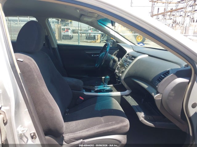 Nissan Altima 2.5 Sv